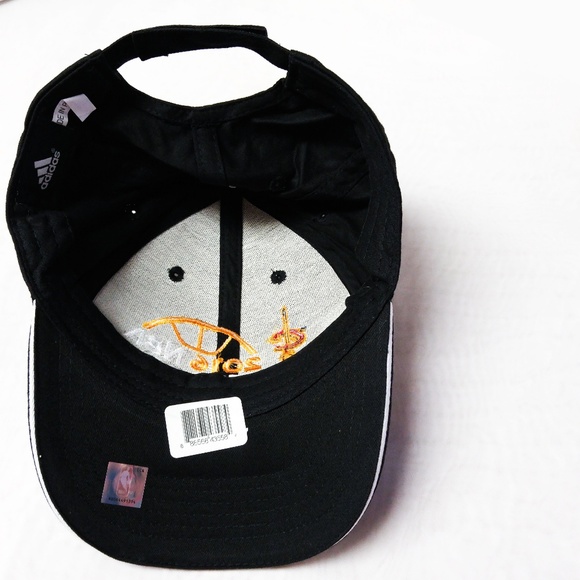 ~NWT XL NBA Cleveland Cavaliers T-Shirt Hat Adidas - Picture 5 of 6